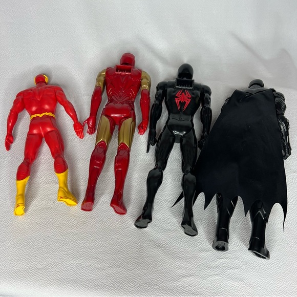 Marvel DC Action Figures Lot Of 4 Batman Spider-Man Flash Iron Man - Picture 10 of 13